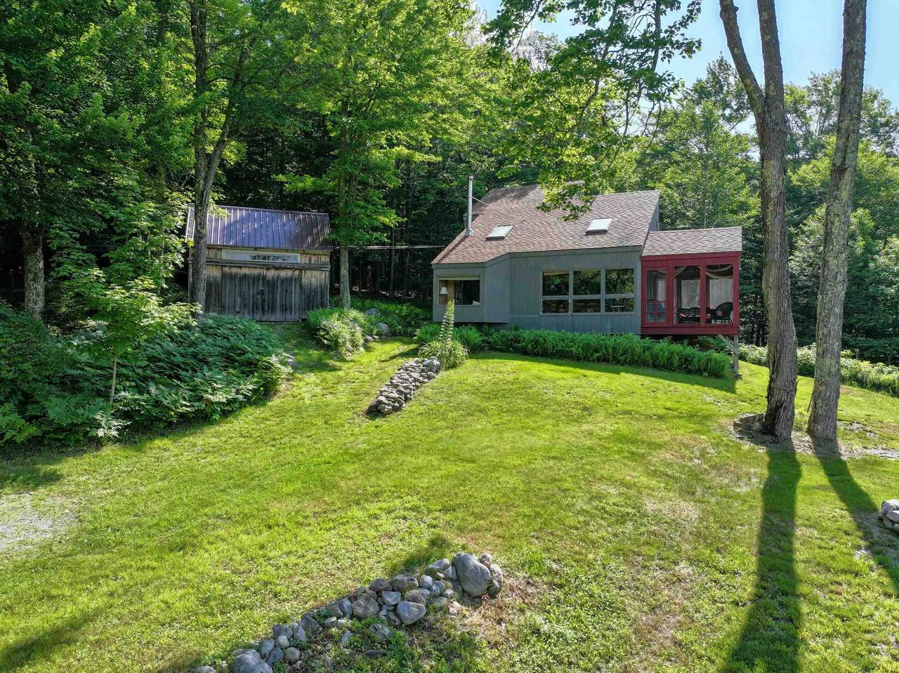 498 Scott Road - Photo 1