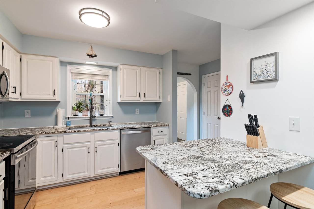 172 Woodbine By The Lake - Photo 1
