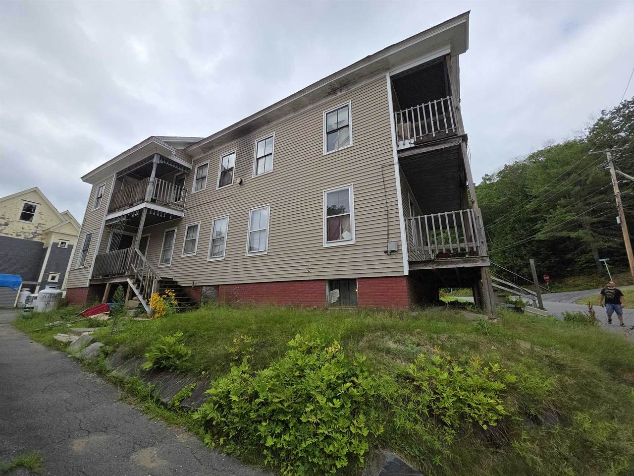 10 Taylor Street - Photo 1