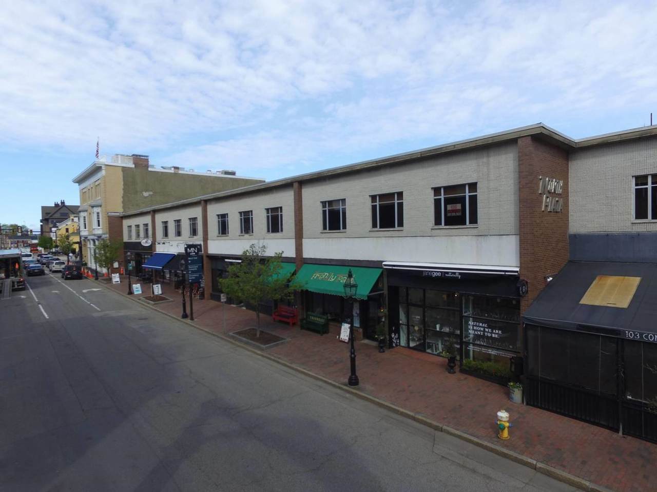 10 Vaughan Mall Street - Photo 1