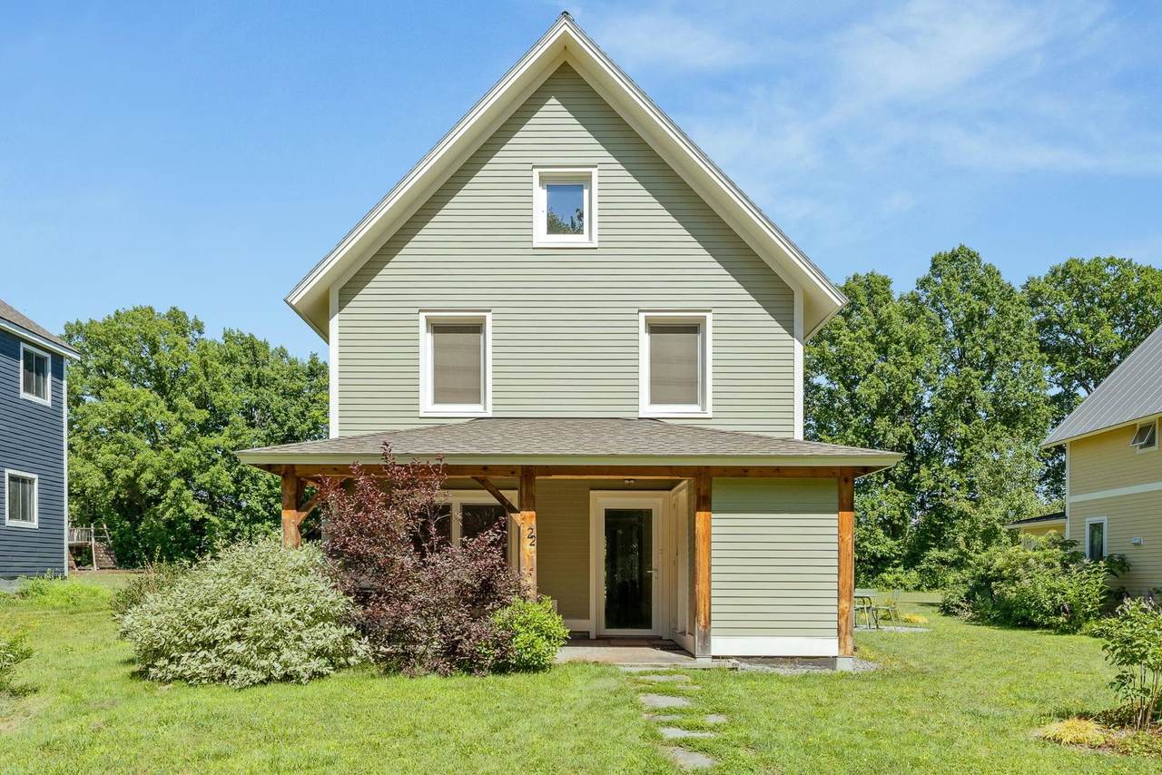 22 Common Way - Photo 1