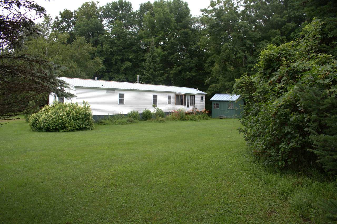 84 Apple Tree Lane - Photo 1