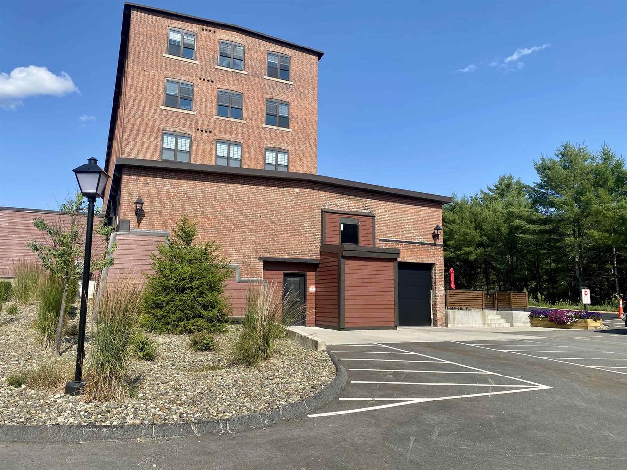 24 Beacon Street - Photo 1