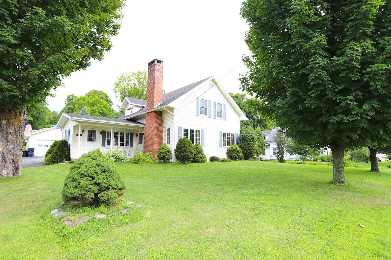 1074 Vt Rt 100 - Photo 1