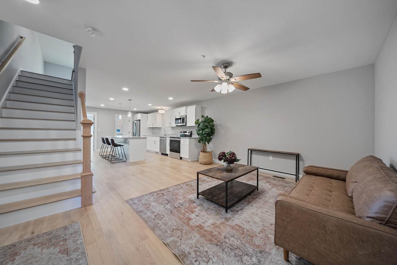 4 Cypress Lane - Photo 1
