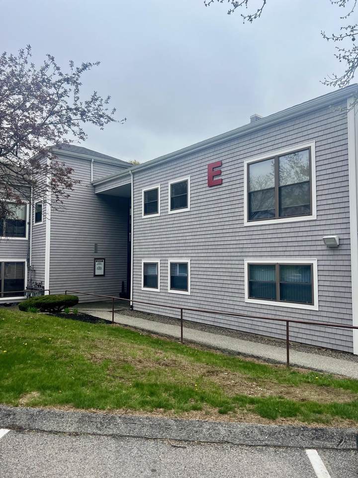 278 Lafayette Road - Photo 1