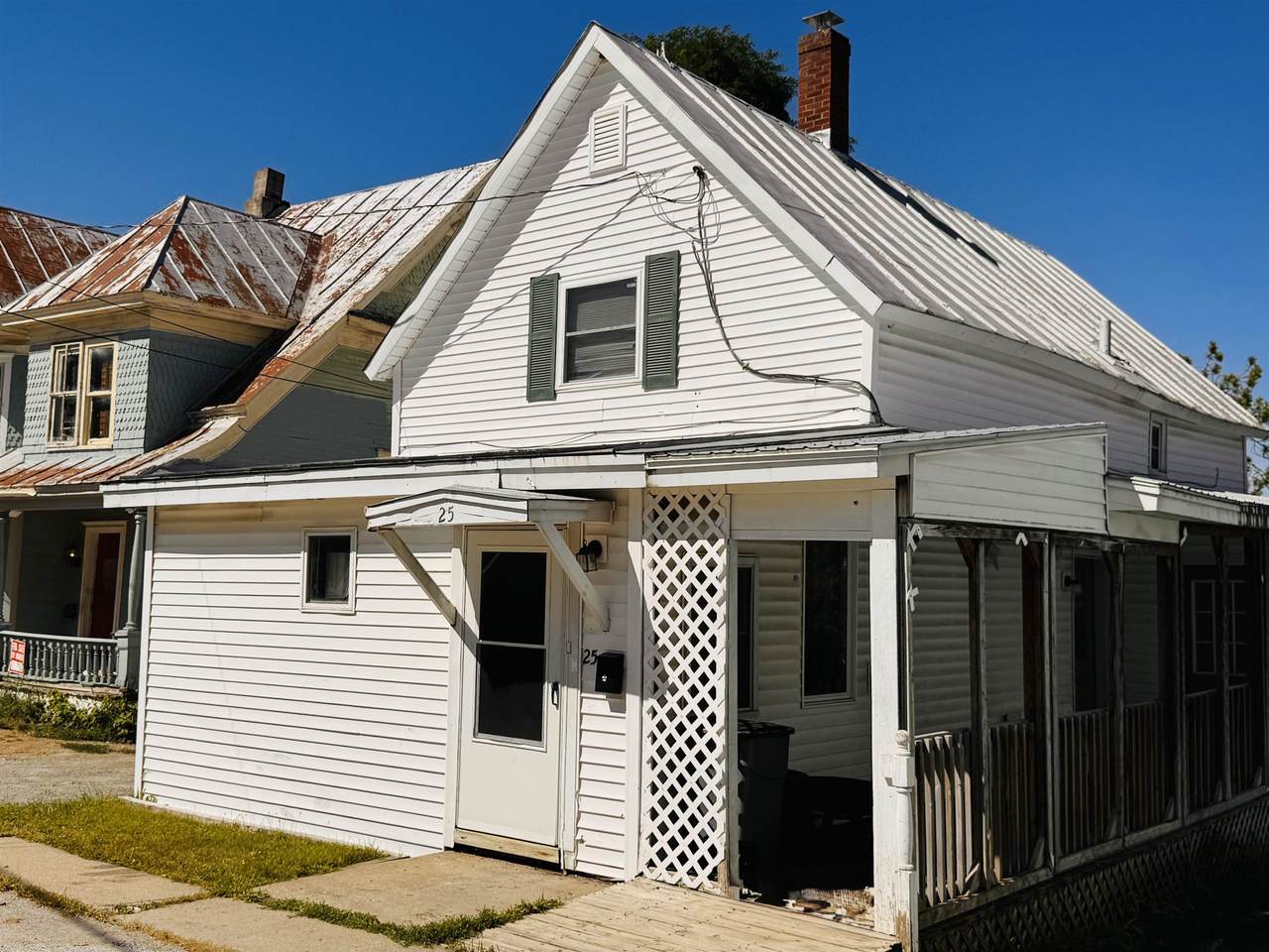 25 Sweat Street - Photo 1