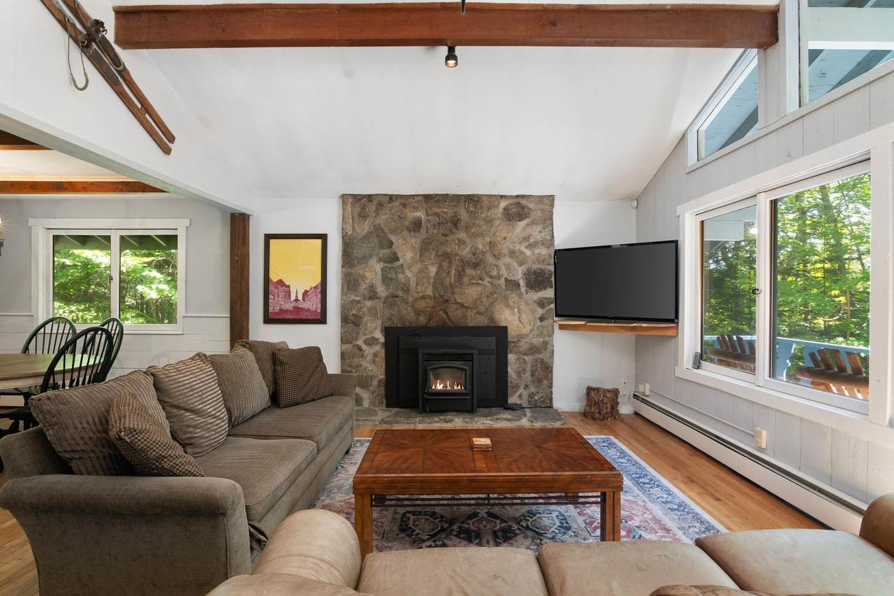 35 Strattonwald Road - Photo 1