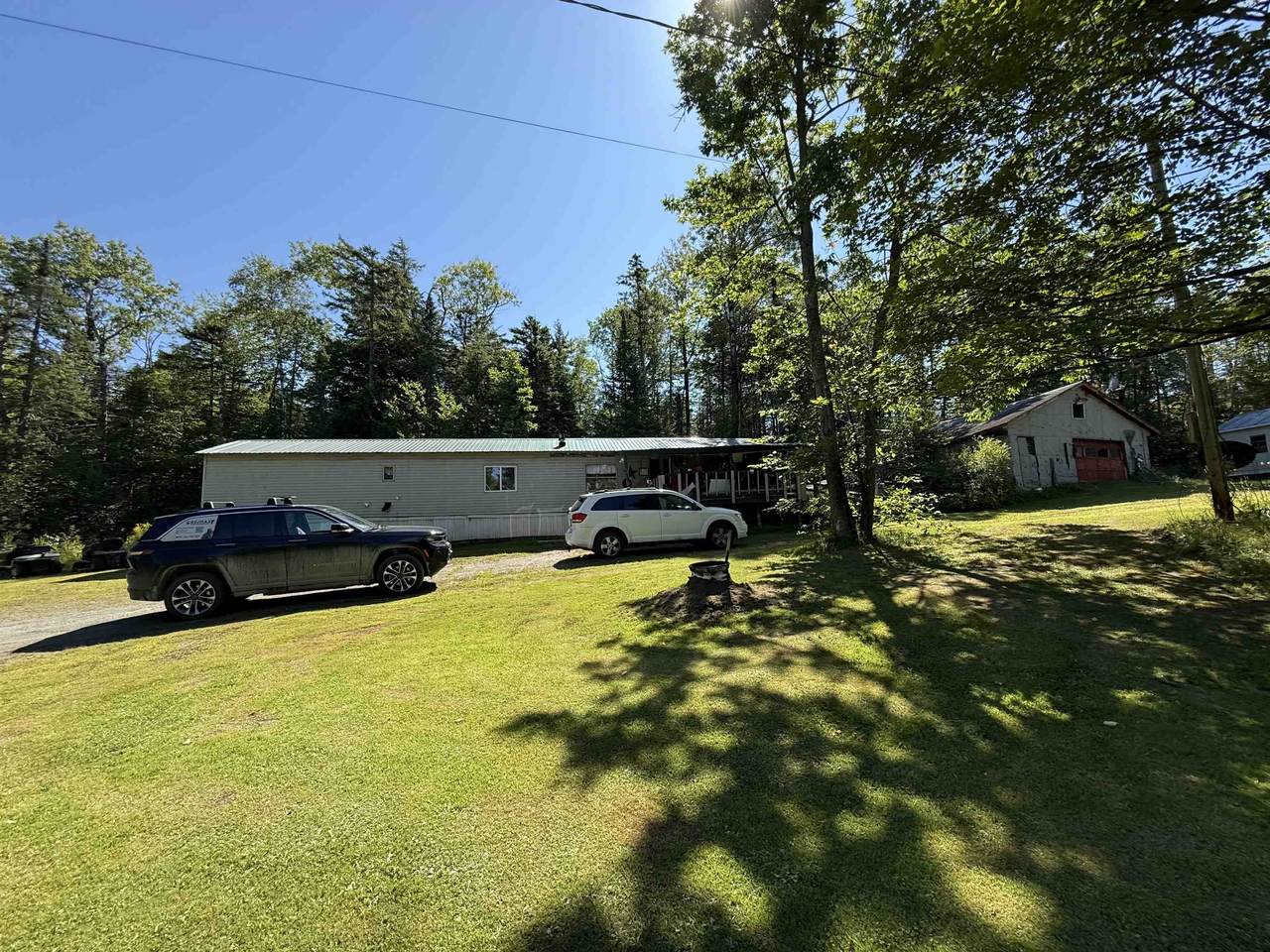 484 Therriault Hill - Photo 1