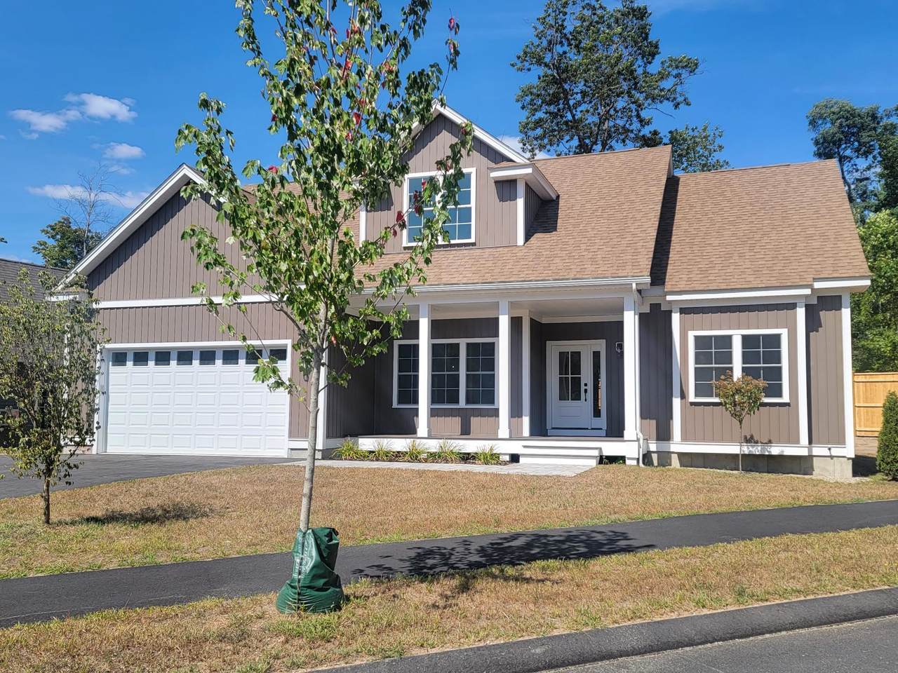 288 Sterling Drive - Photo 1