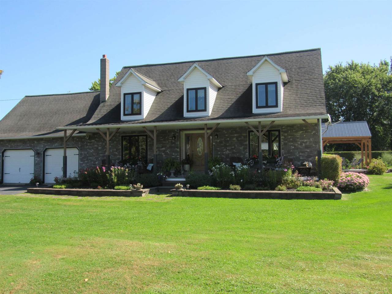 109 Hog Island Road - Photo 1