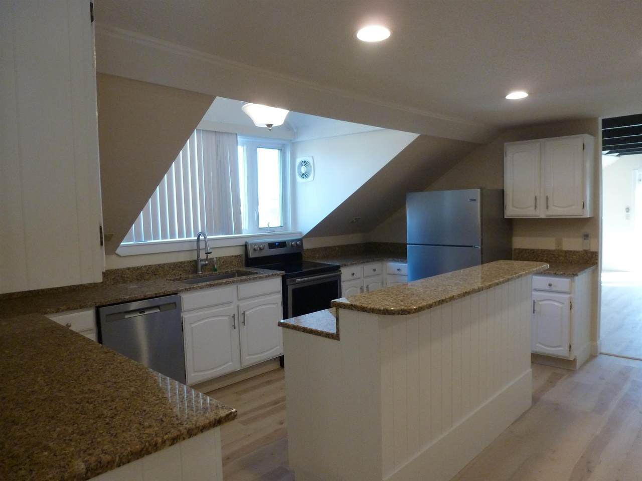 1155 Putney Road - Photo 1