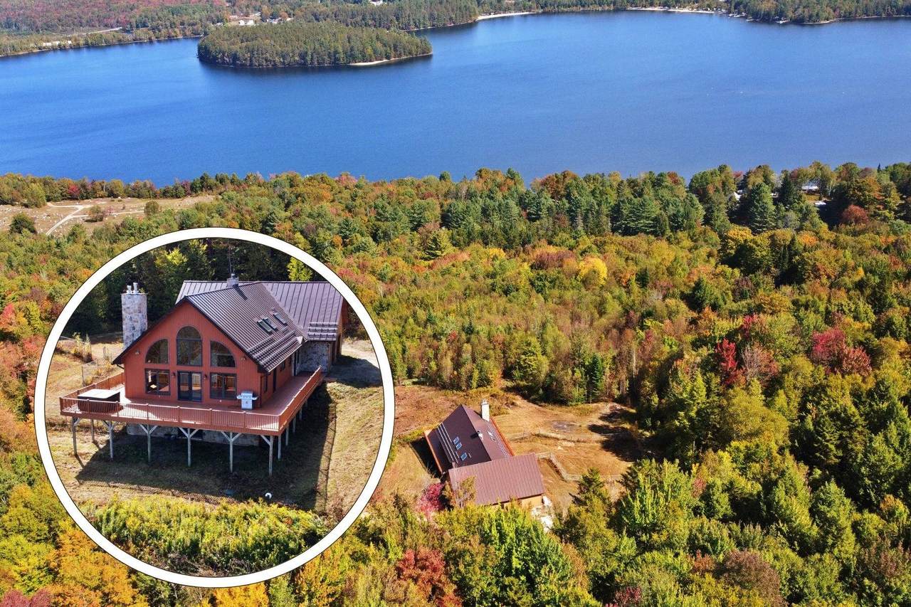 714 Pleasant Street - Photo 1