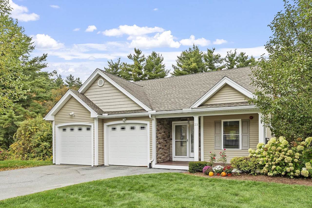 23 Whispering Oaks Road - Photo 1