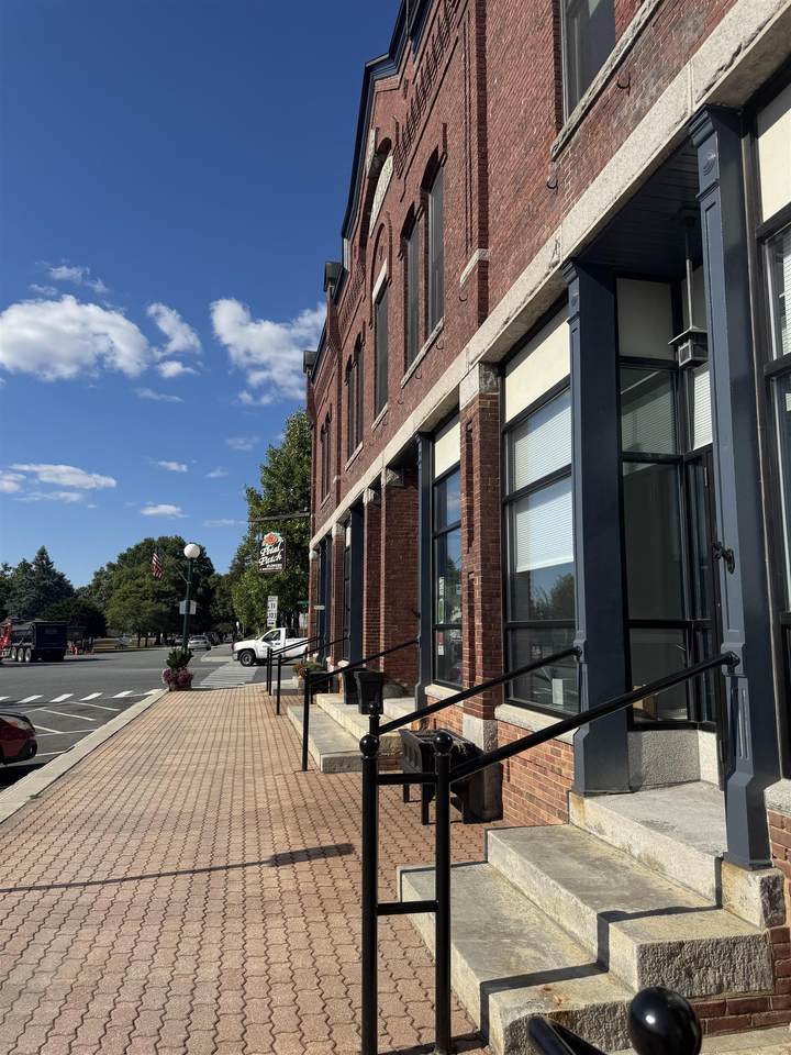 4 Main Street - Photo 1