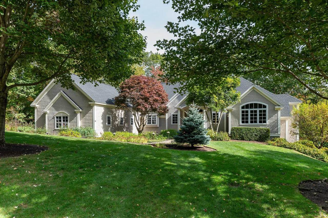 4 Sloans Brook Drive - Photo 1