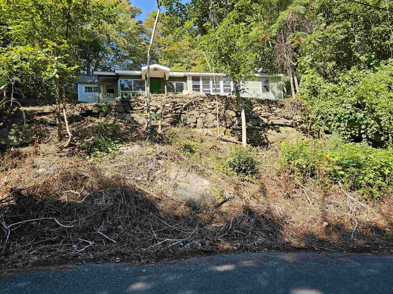 75 White Street - Photo 1