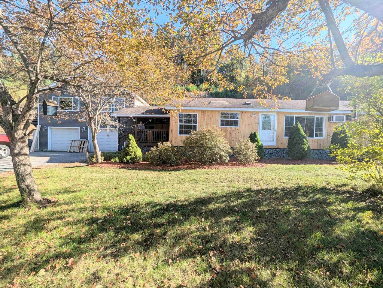 43 Crestwood Drive - Photo 1