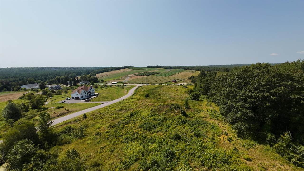 4-13 Woodmont Drive - Photo 1