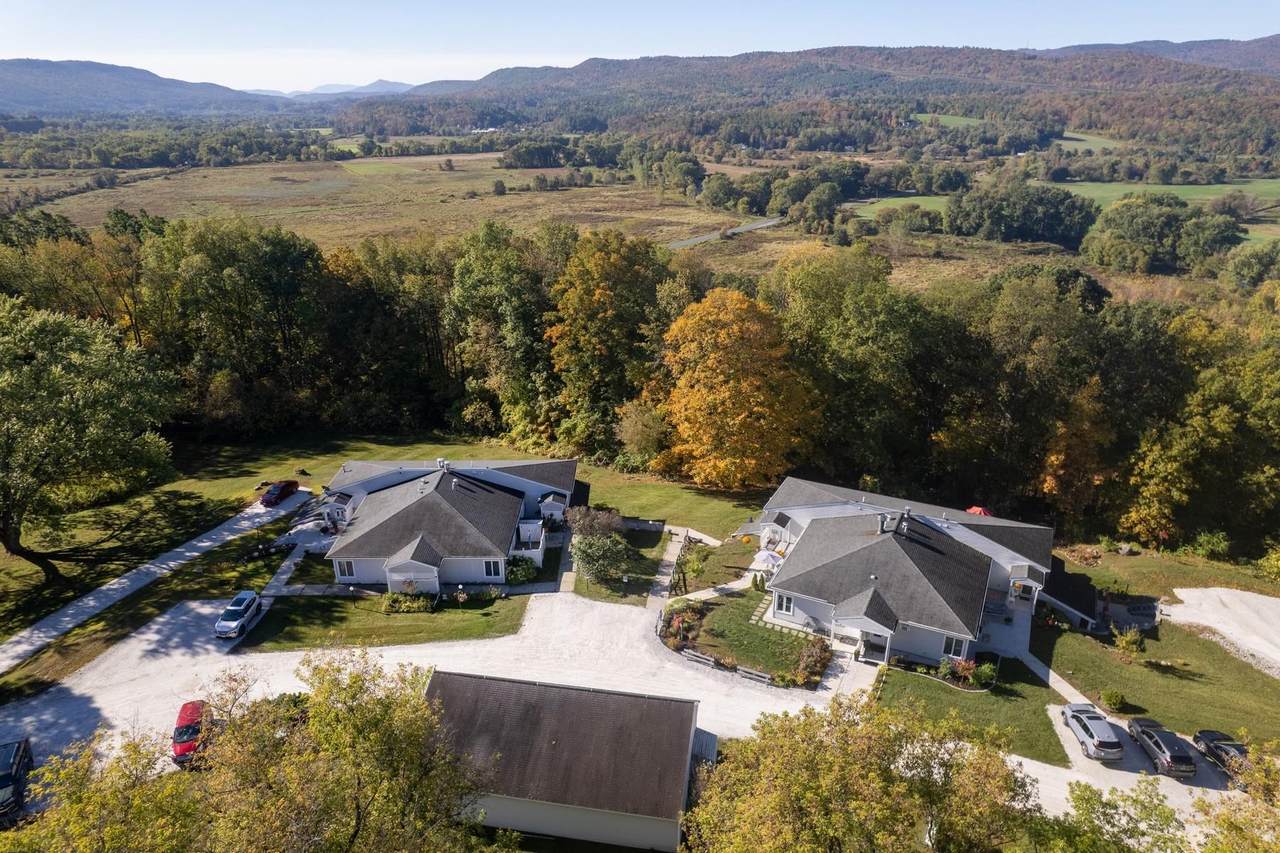 131 Pittsford Commons - Photo 1