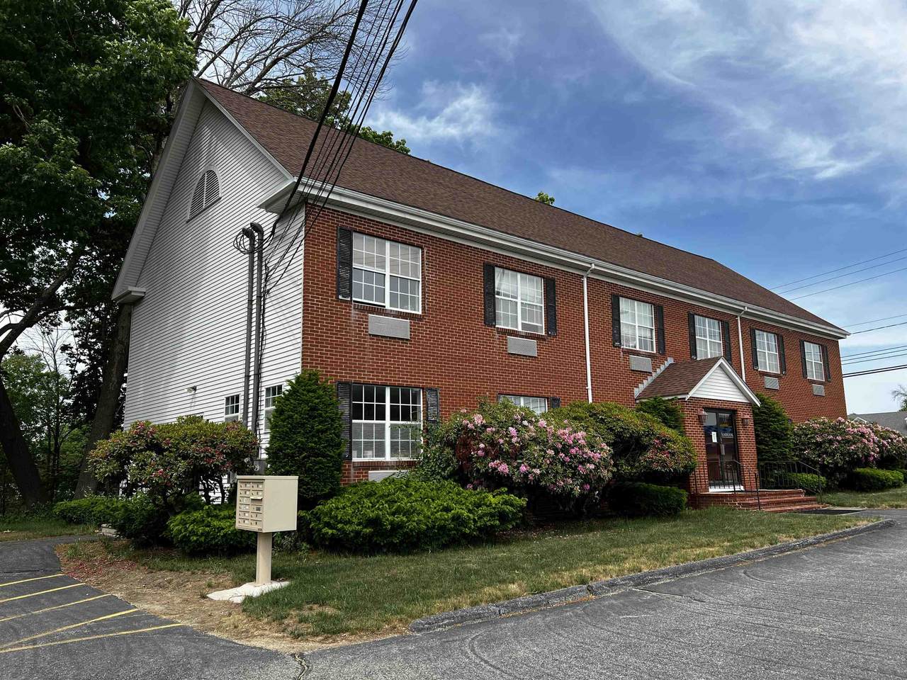 727 Lafayette Road - Photo 1