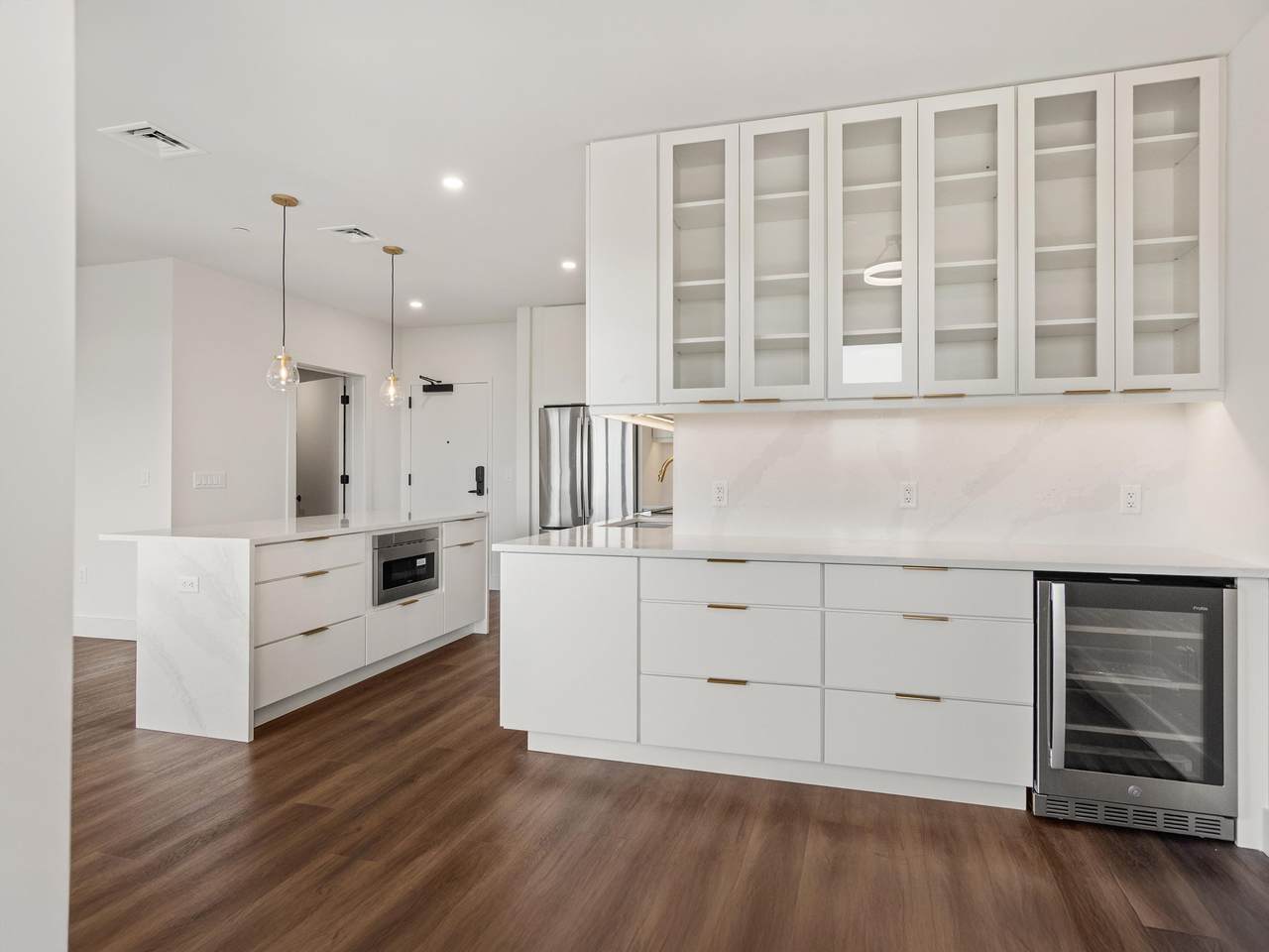 125 Cambrian Way - Photo 1