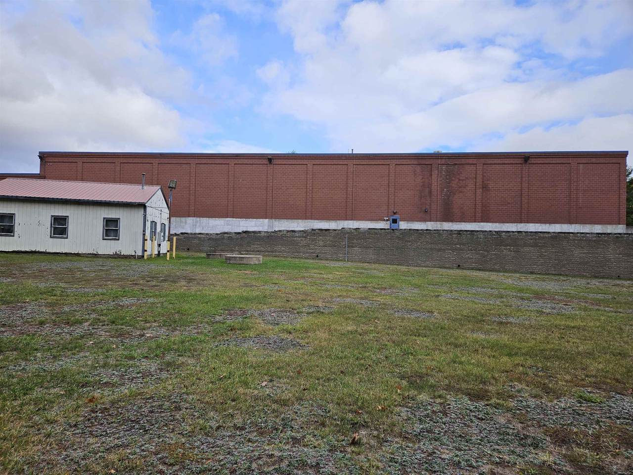 352 Papermill Road - Photo 1