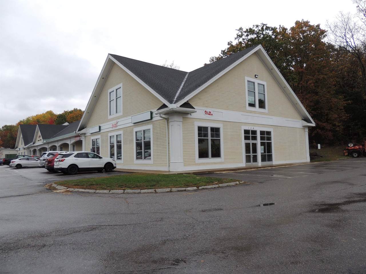 171 Daniel Webster Highway - Photo 1