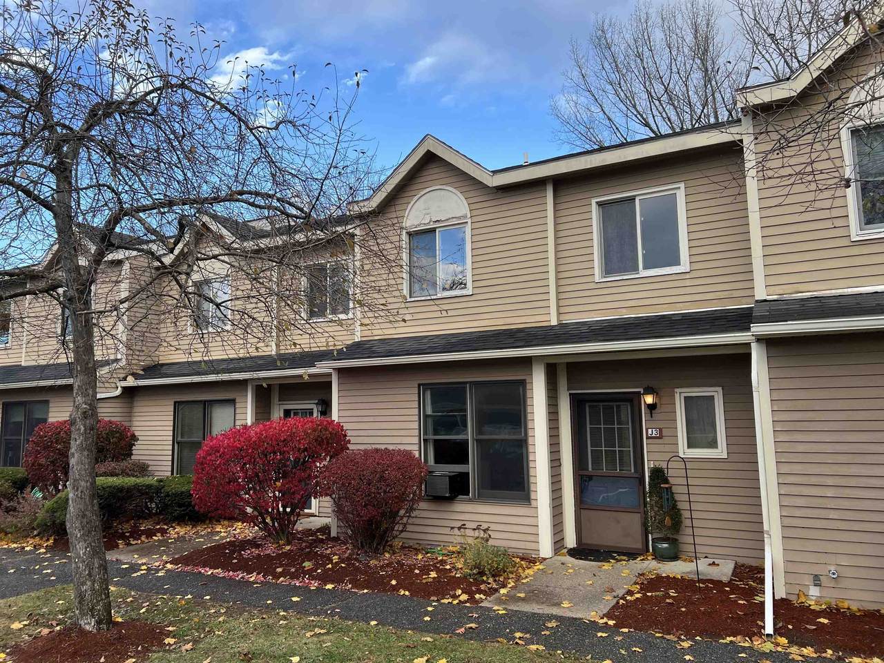 J3 Stonehedge Drive - Photo 1