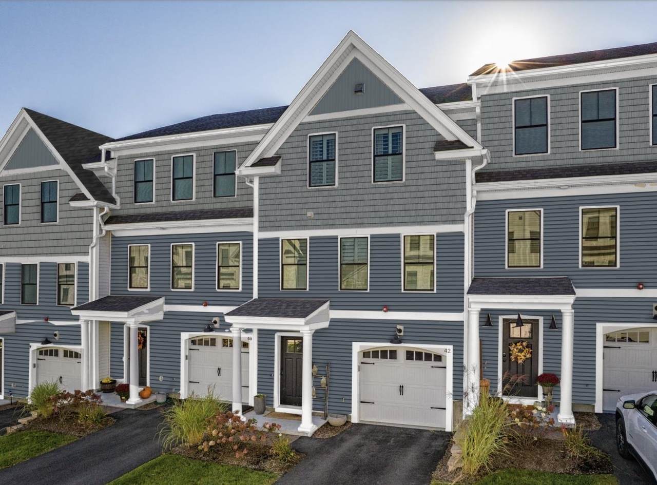 19 Lenox Drive - Photo 1