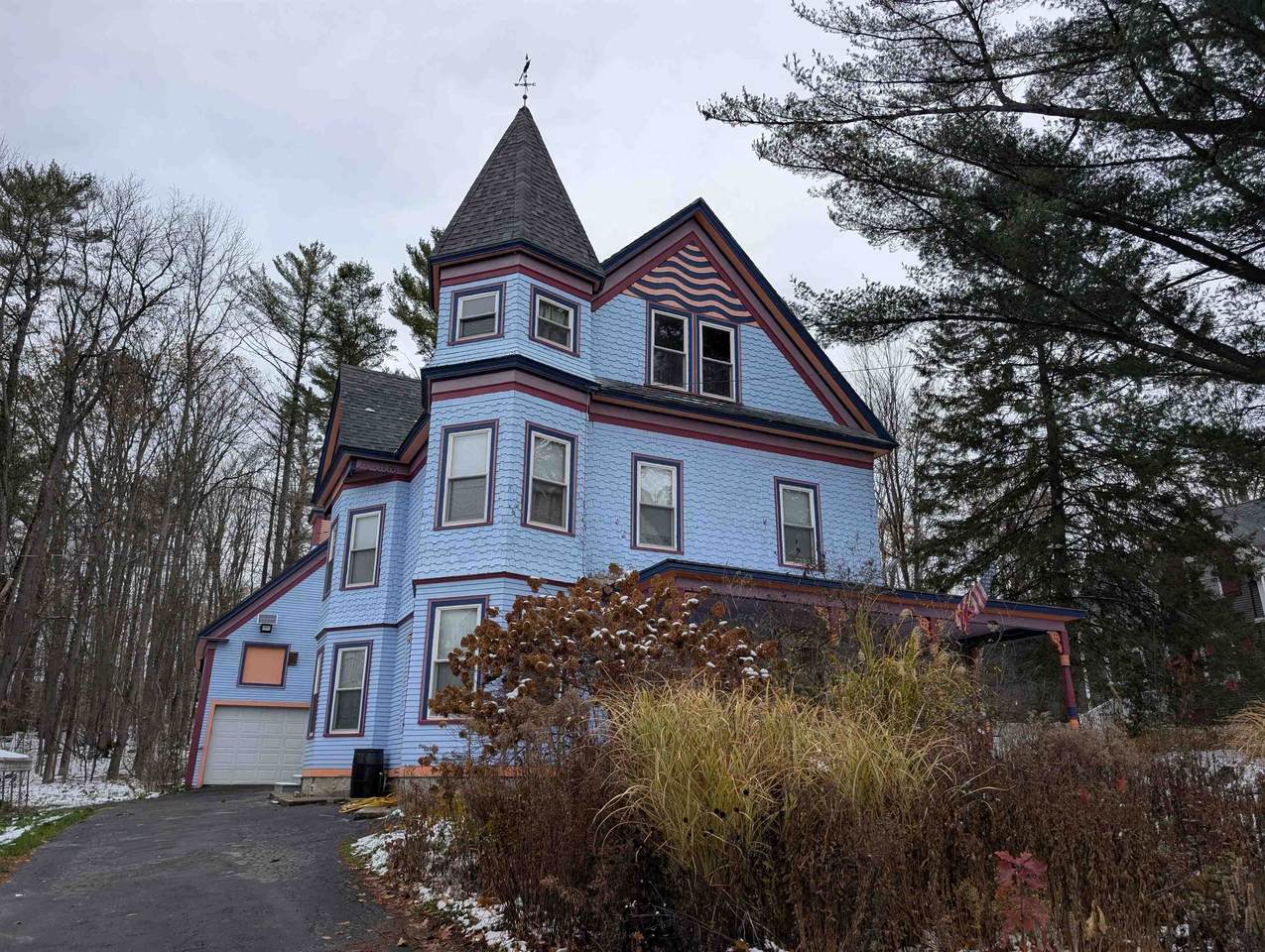 90 Bunker Hill Street - Photo 1