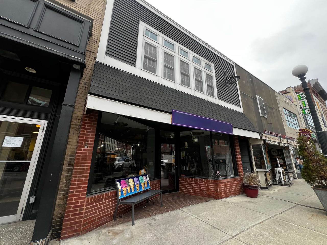 62 Merchants Row - Photo 1