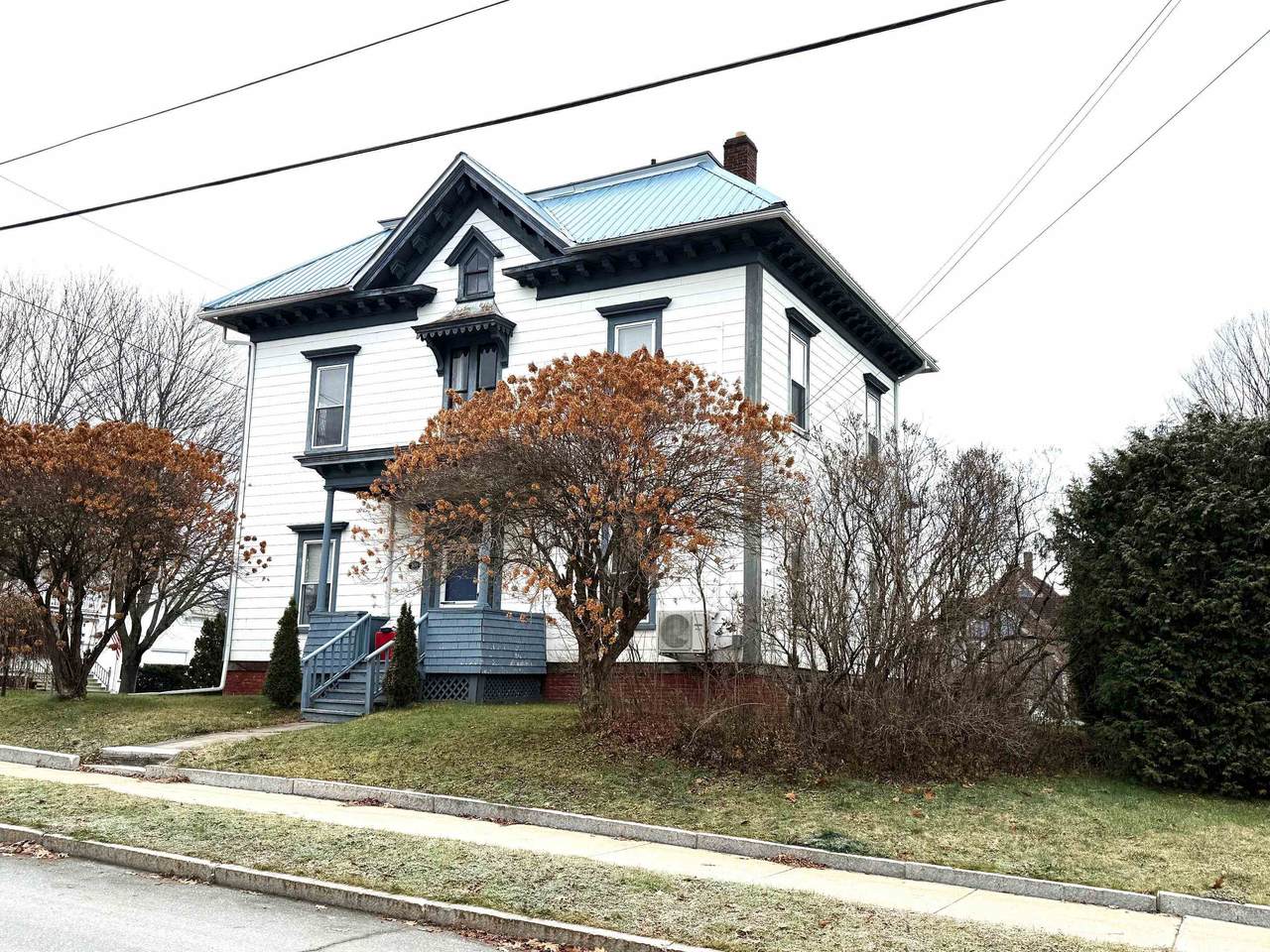 324 Cliff Street - Photo 1