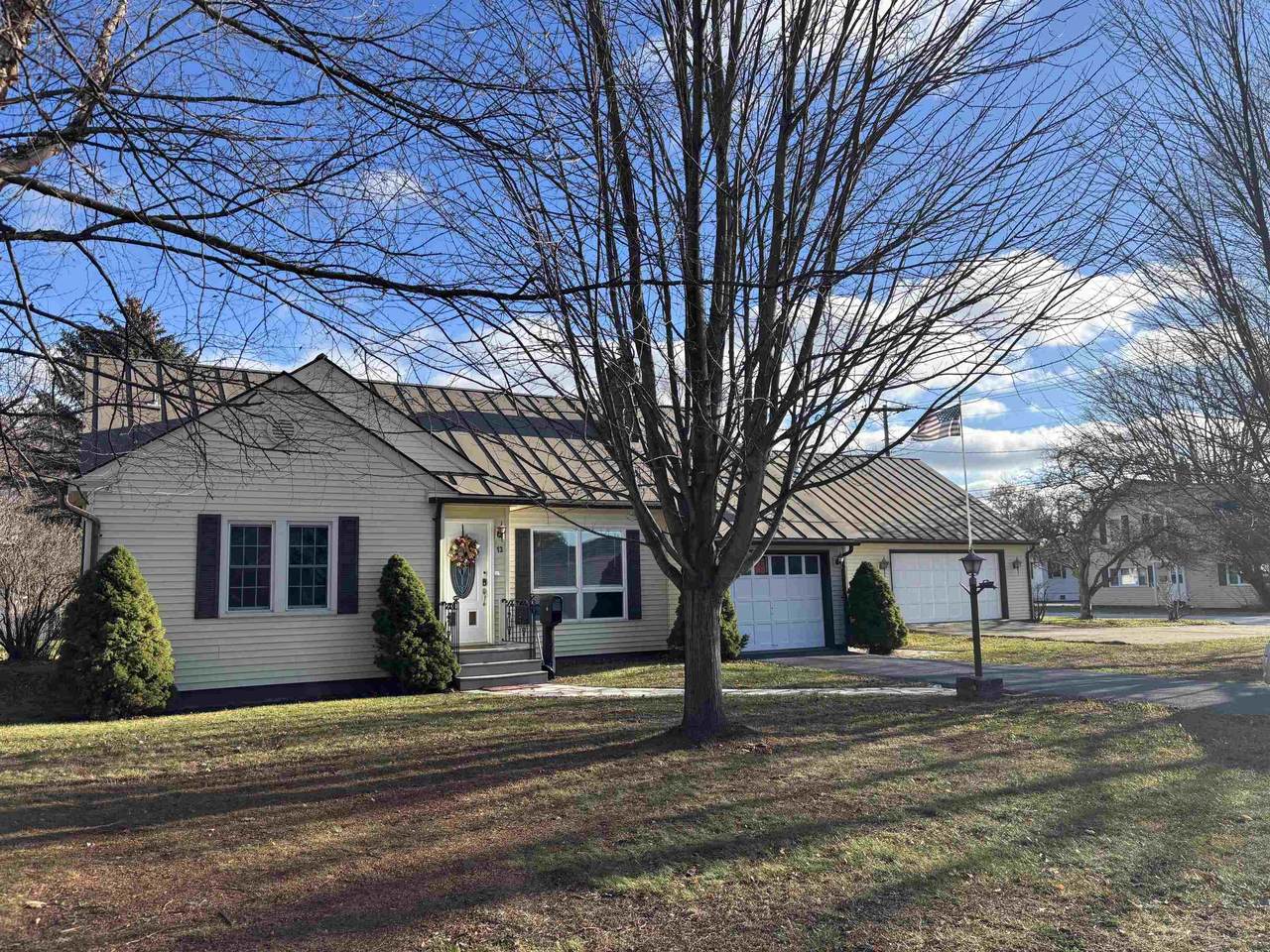 13 Laroe Street - Photo 1