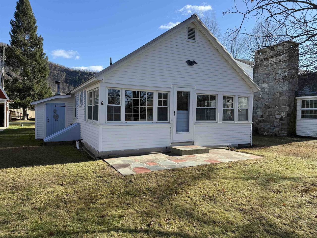 21 Lakes End Lane - Photo 1