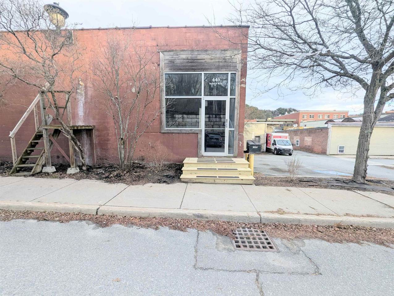 443 Railroad Street - Photo 1