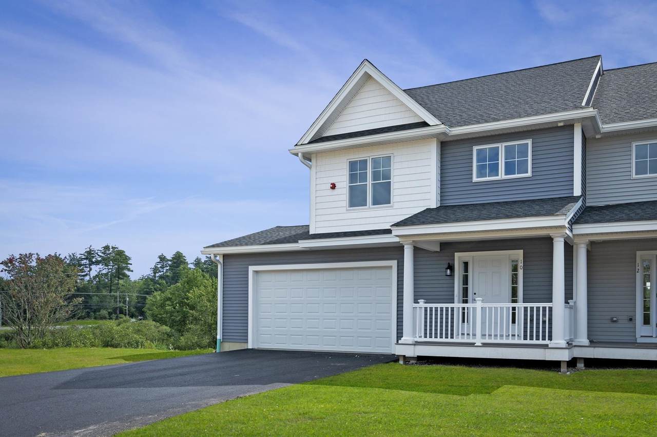 1 Autumn Lane - Photo 1