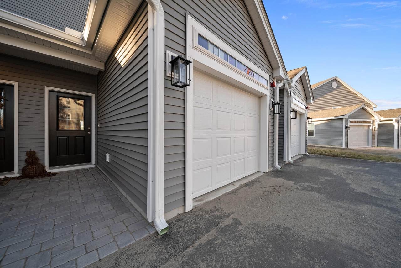 7 Cypress Lane - Photo 1