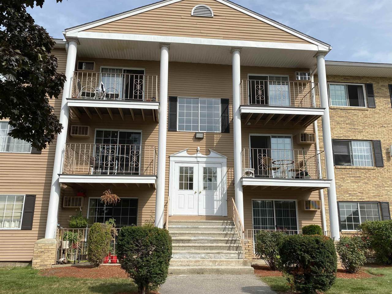 377 Huse Road - Photo 1