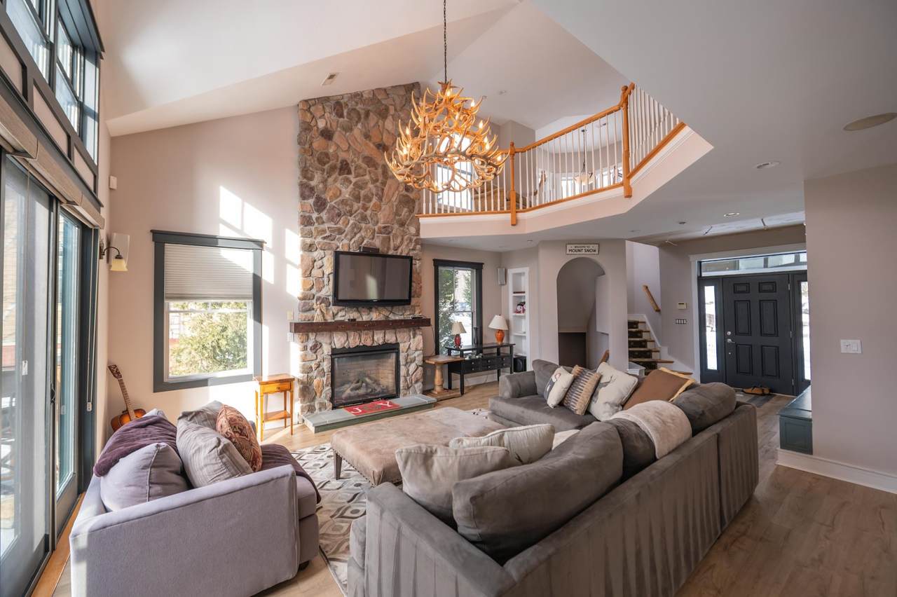 15B Boulder Ridge Drive - Photo 1