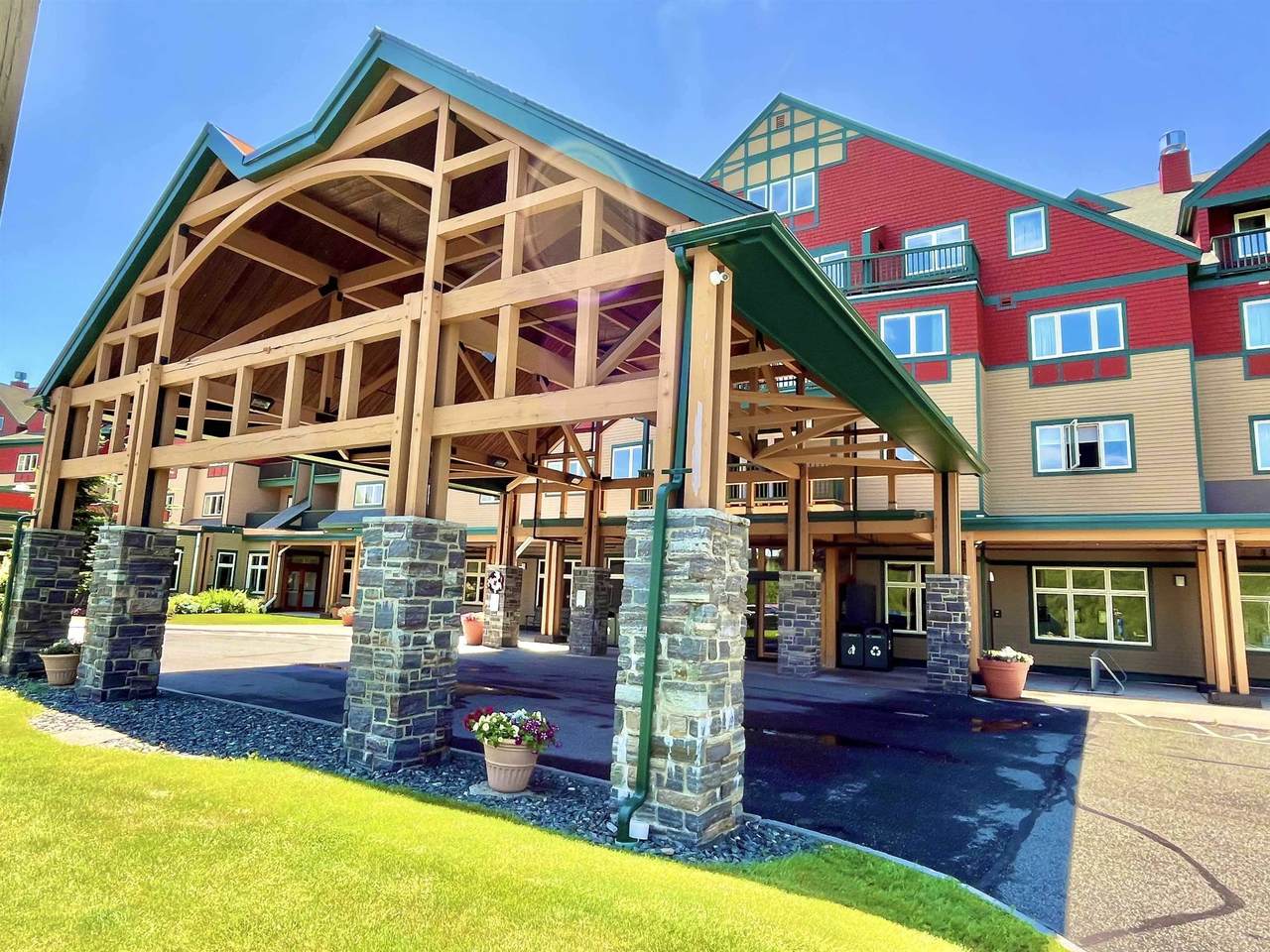 222 Q1, 89 Grand Summit Way - Photo 1