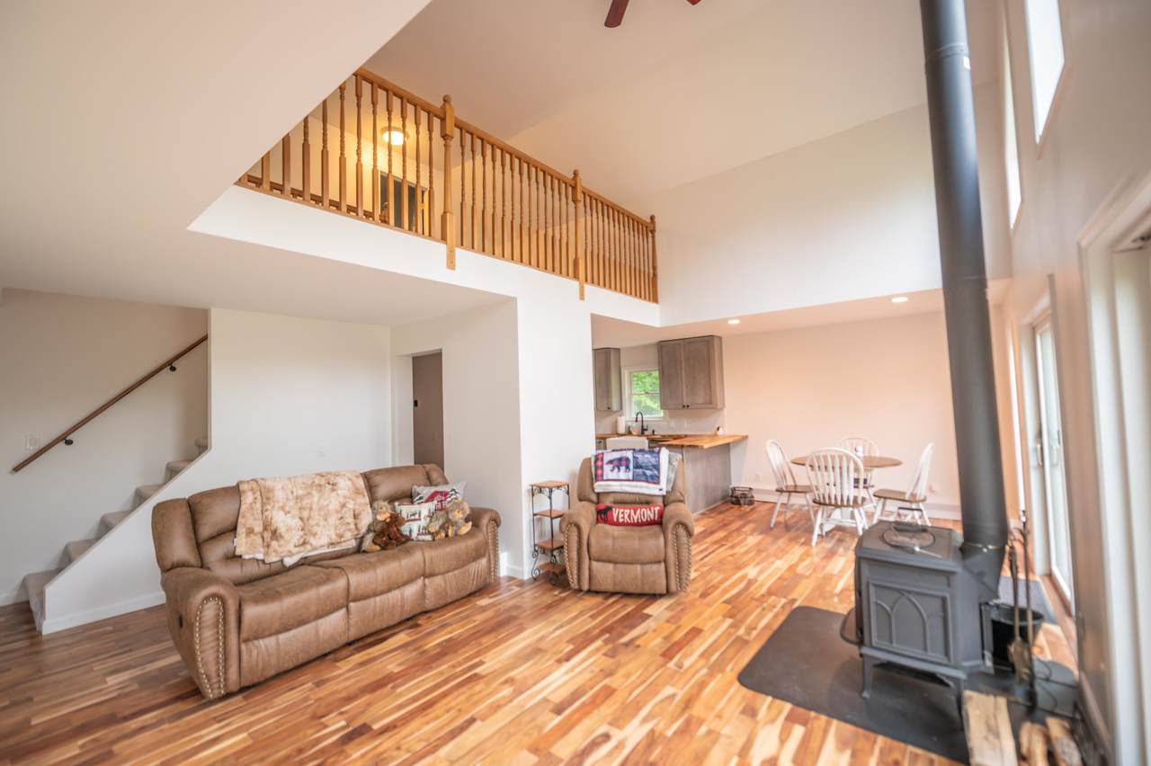 28 Lightning Ledge Way - Photo 1
