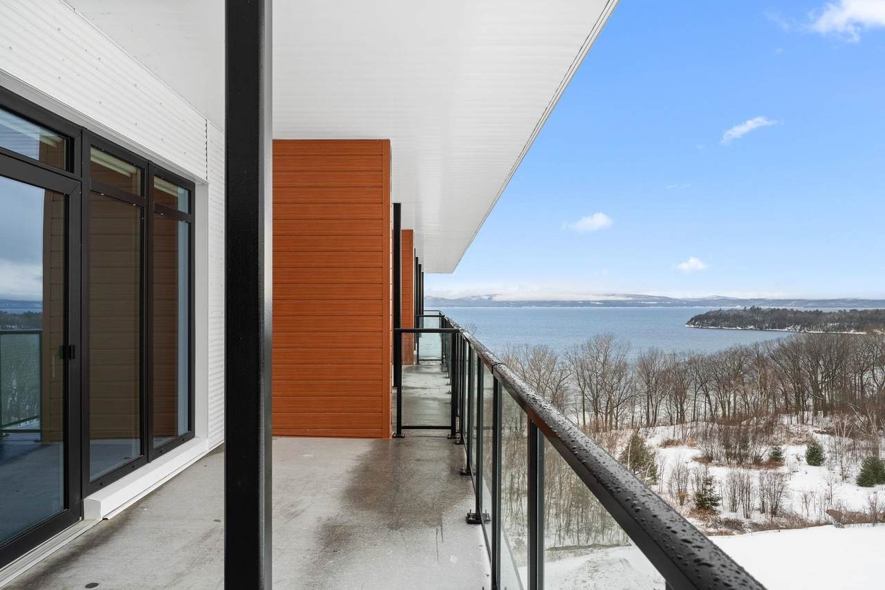 125 Cambrian Way - Photo 1