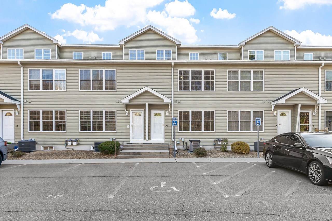 10 Steeple Chase Drive - Photo 1