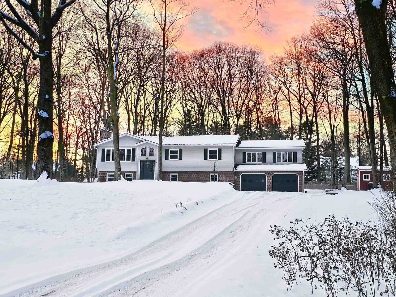 19 Rustic Drive - Photo 1