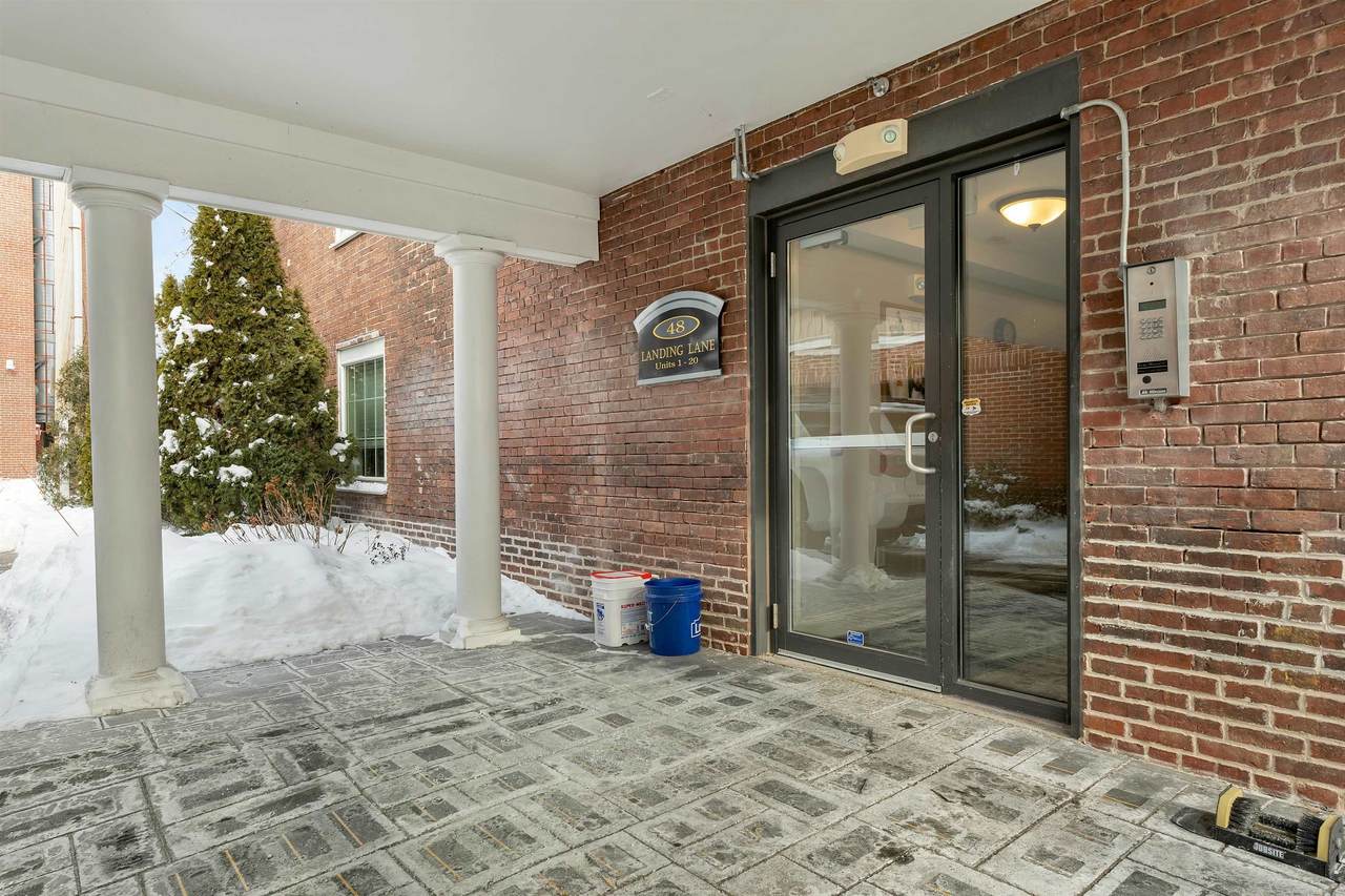 48 Landing Lane - Photo 1