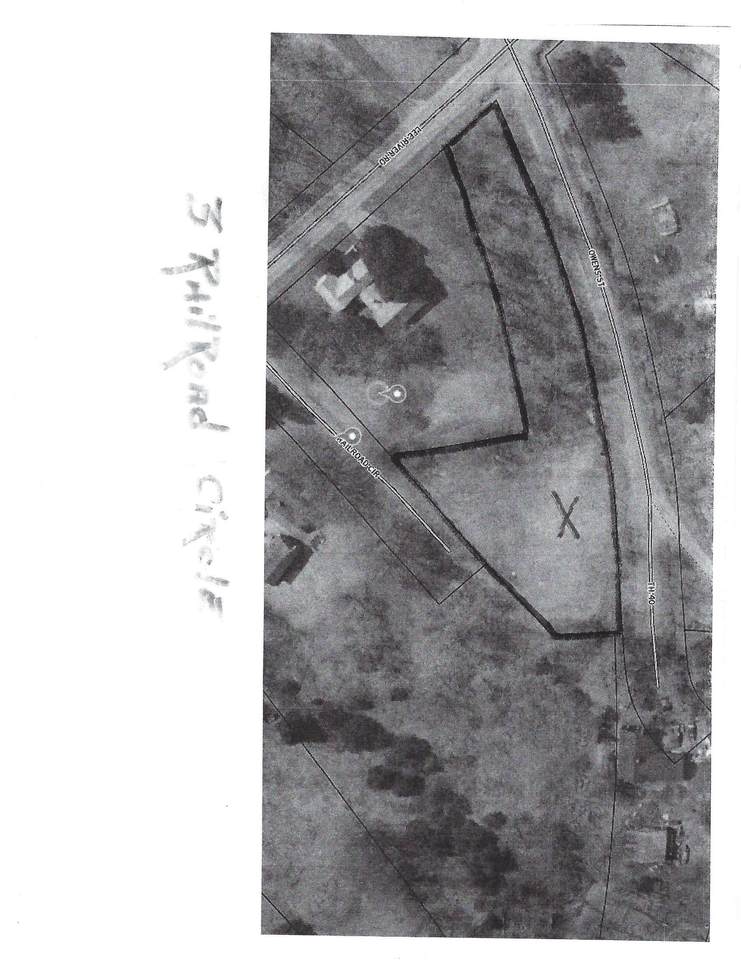 3 Railroad Circle - Photo 1