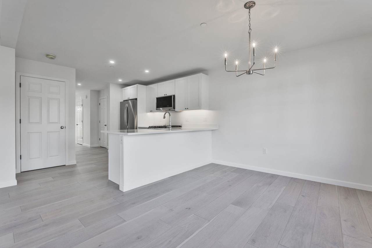 5 Autumn Lane - Photo 1