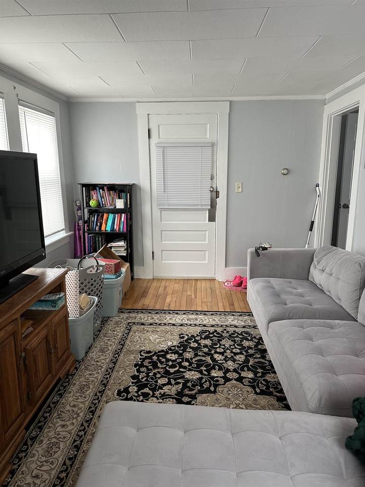 53 Gilford Avenue - Photo 1