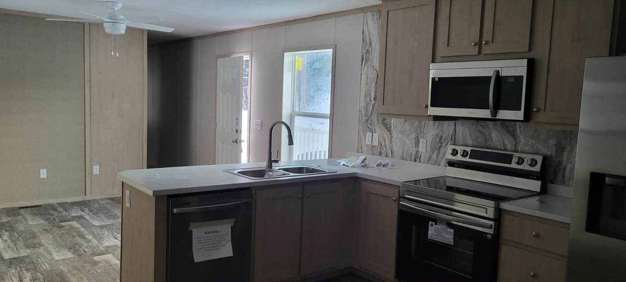 65 Second Street - Photo 1